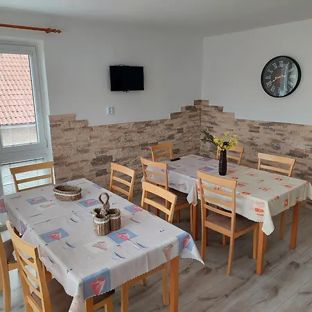 Konukevi Mayka *