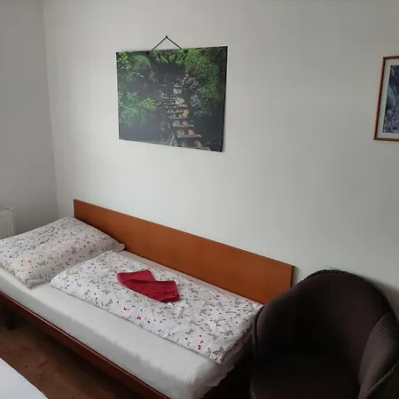 Konukevi Mayka 3*