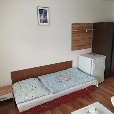 Konukevi Mayka
